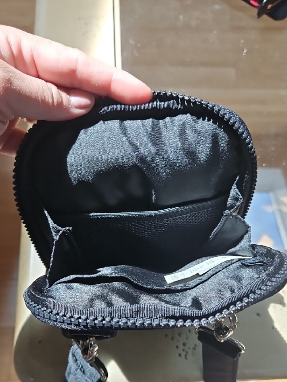 lululemon athletica Black Compact Crossbody Sling - Picture 5 of 6